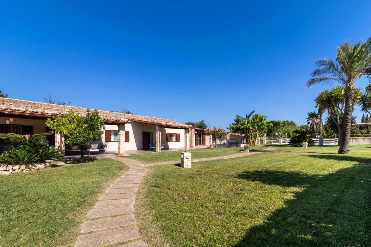 Villa Santa Croce Санта Кроче Камерина Екстериор снимка