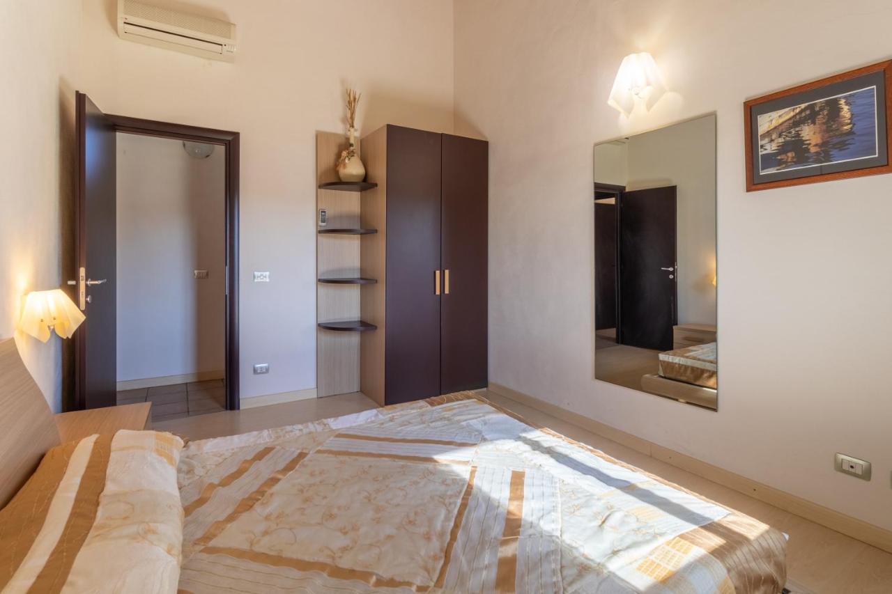 Villa Santa Croce Санта Кроче Камерина Екстериор снимка