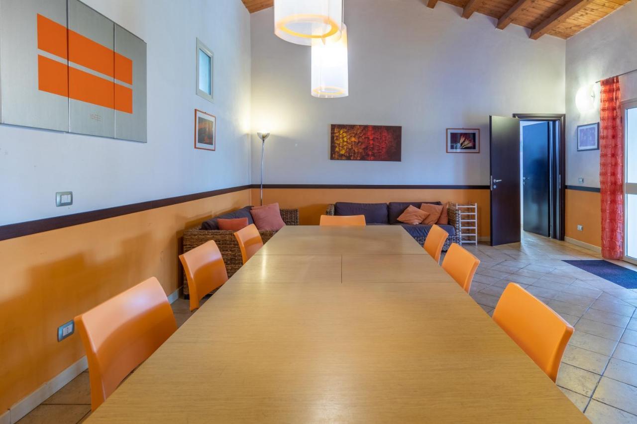 Villa Santa Croce Санта Кроче Камерина Екстериор снимка